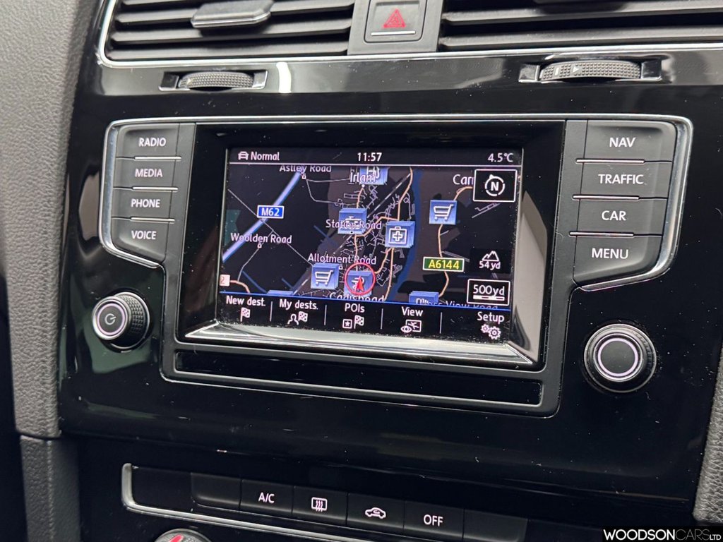 Used Volkswagen Golf 2013 for sale - 77936302: Photo 10