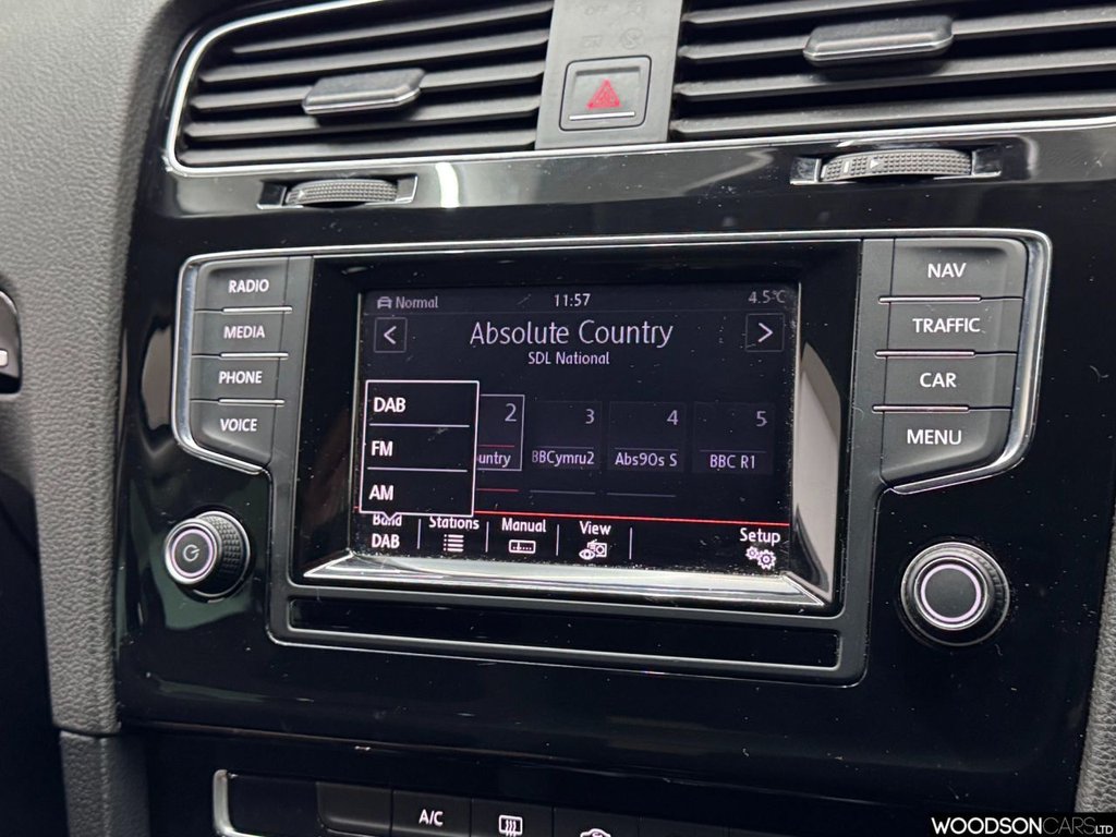 Used Volkswagen Golf 2013 for sale - 77936302: Photo 12