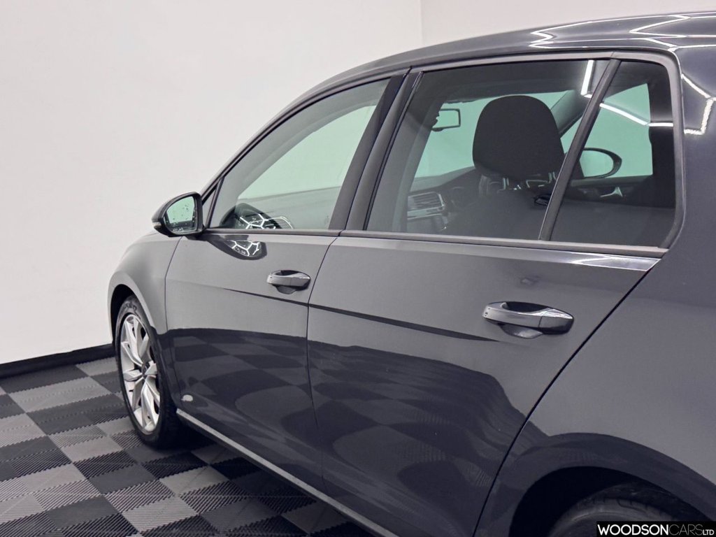 Used Volkswagen Golf 2013 for sale - 77936302: Photo 24