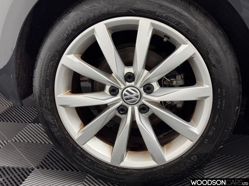 Used Volkswagen Golf 2013 for sale - 77936302: Photo 41
