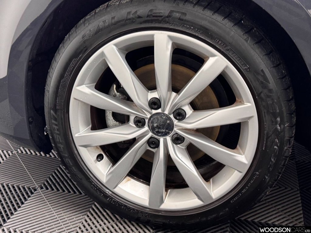 Used Volkswagen Golf 2013 for sale - 77936302: Photo 42