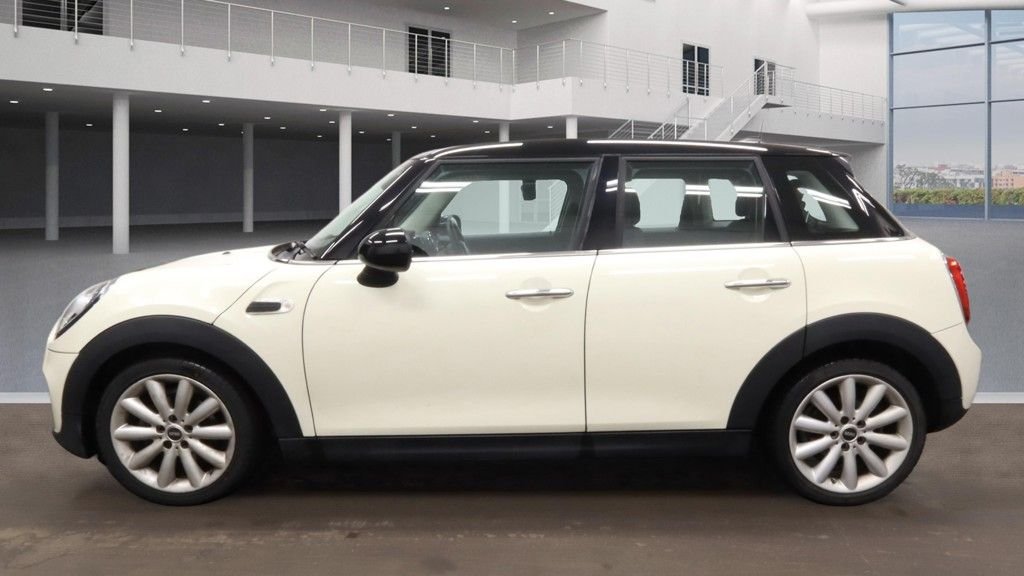 Used MINI Hatch 2019 for sale - 77171938: Photo 12