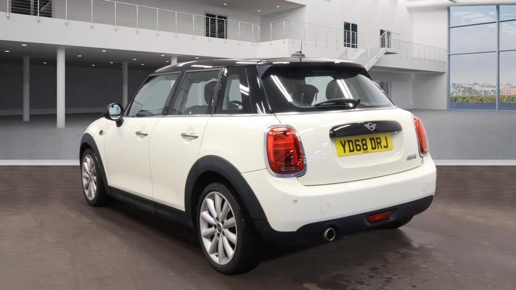 Used MINI Hatch 2019 for sale - 77171938: Photo 2