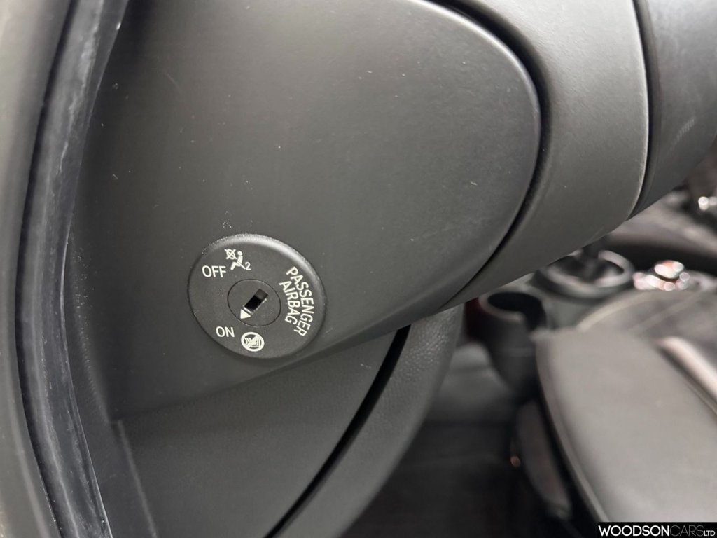 Used MINI Hatch 2019 for sale - 77171938: Photo 31