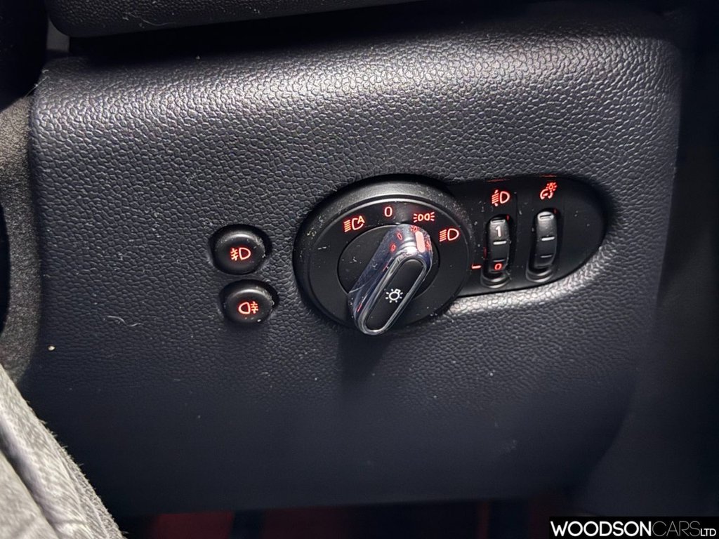 Used MINI Hatch 2019 for sale - 77171938: Photo 39