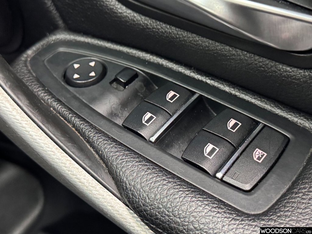 Used BMW 3 Series 2017 for sale - 76642519: Photo 36