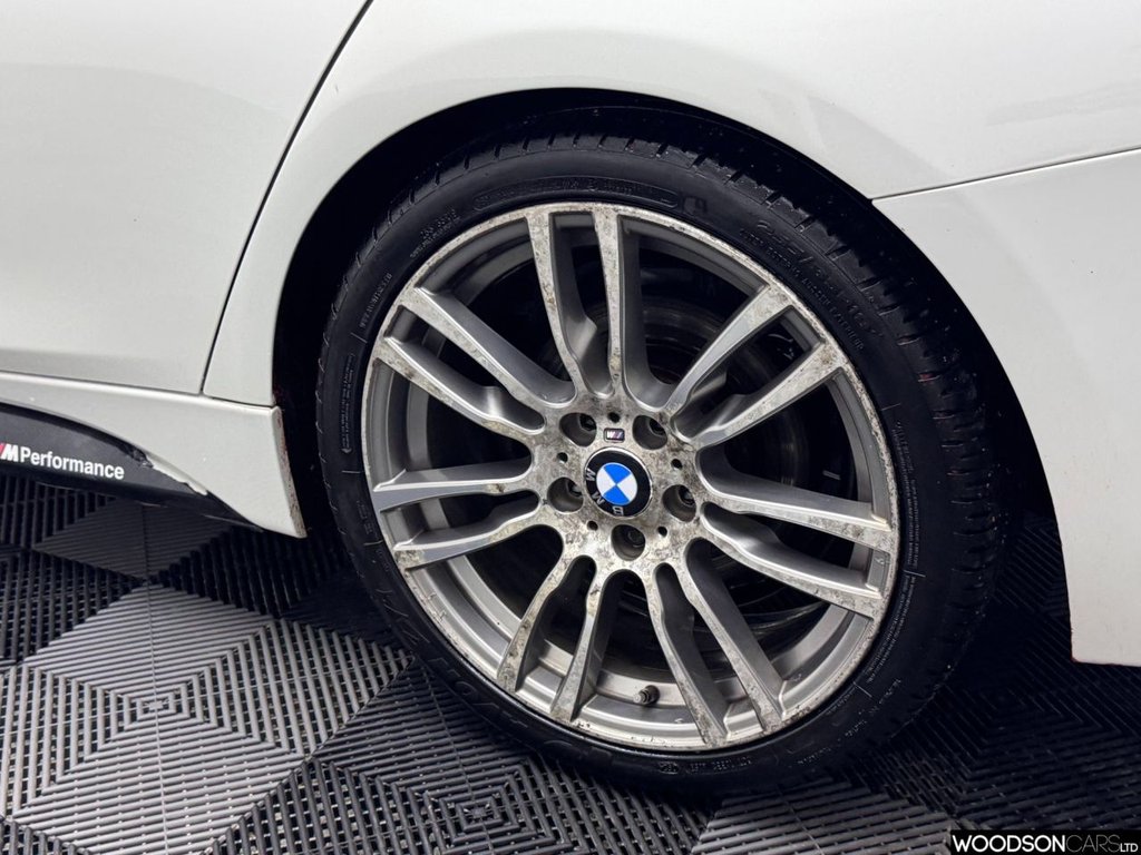 Used BMW 3 Series 2017 for sale - 76642519: Photo 43