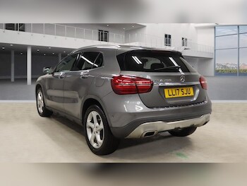 Used Mercedes-Benz GLA 2017 for sale - 77765692: Photo