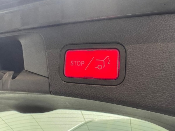 Used Mercedes-Benz C-Class 2016 for sale - 76095827: Photo 33