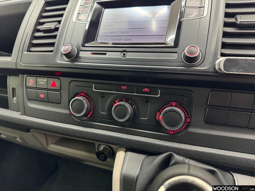 Used Volkswagen Transporter 2017 for sale - 78158390: Photo 15