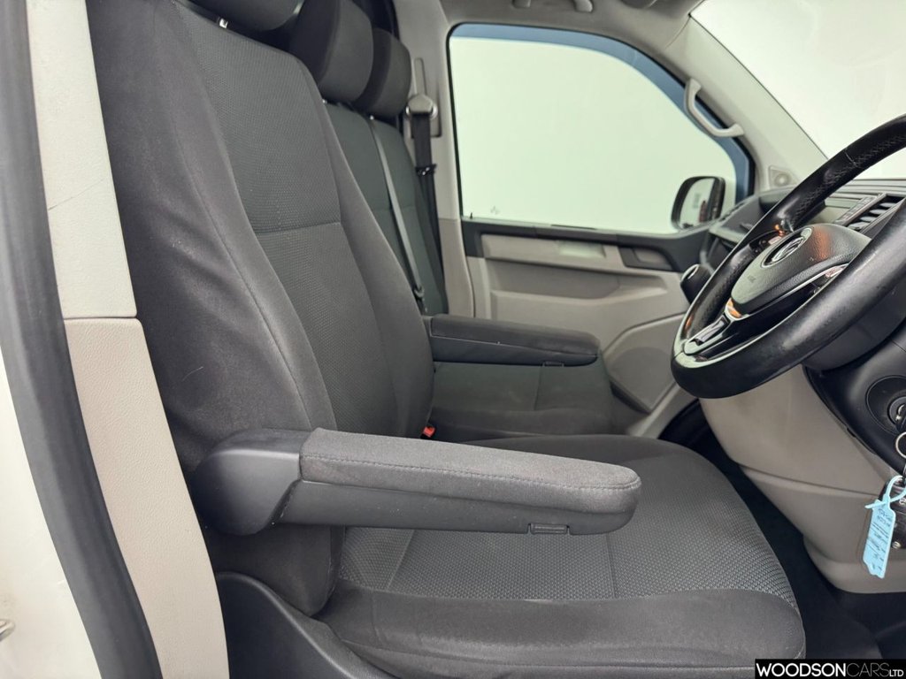 Used Volkswagen Transporter 2017 for sale - 78158390: Photo 30