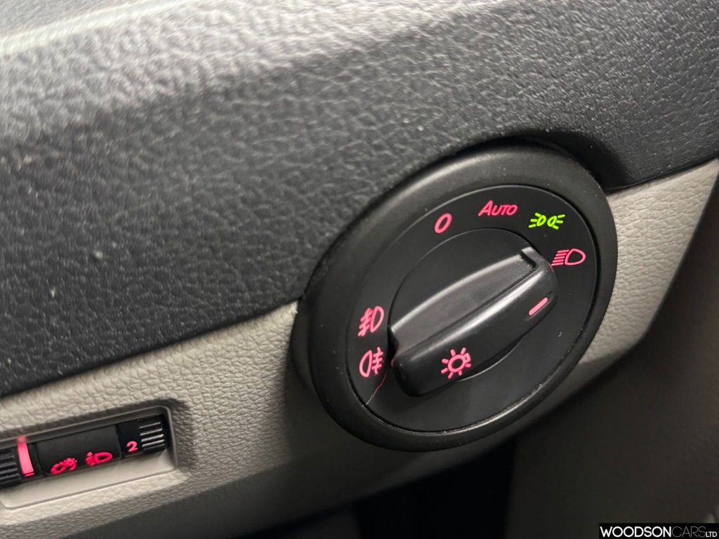 Used Volkswagen Transporter 2017 for sale - 78158390: Photo 37