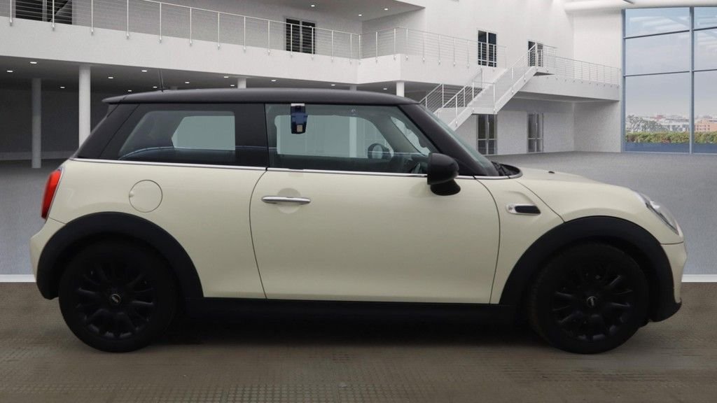 Used MINI Hatch 2018 for sale - 77499421: Photo 12