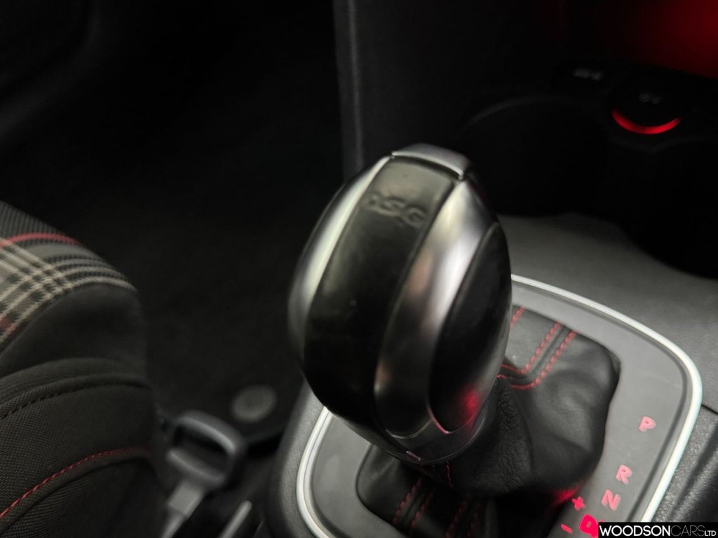 Used Volkswagen Polo 2017 for sale - 77748677: Photo 33