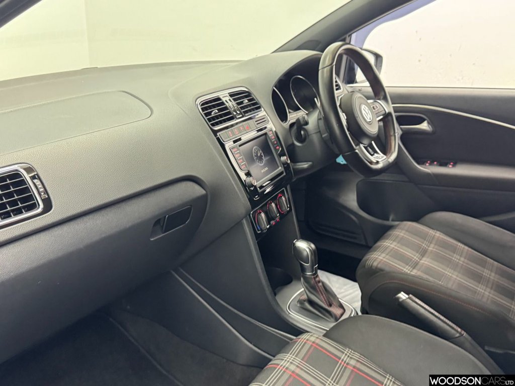 Used Volkswagen Polo 2017 for sale - 77748677: Photo 5