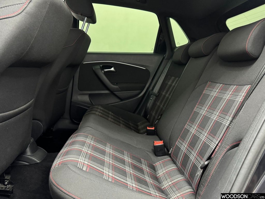 Used Volkswagen Polo 2017 for sale - 77748677: Photo 7