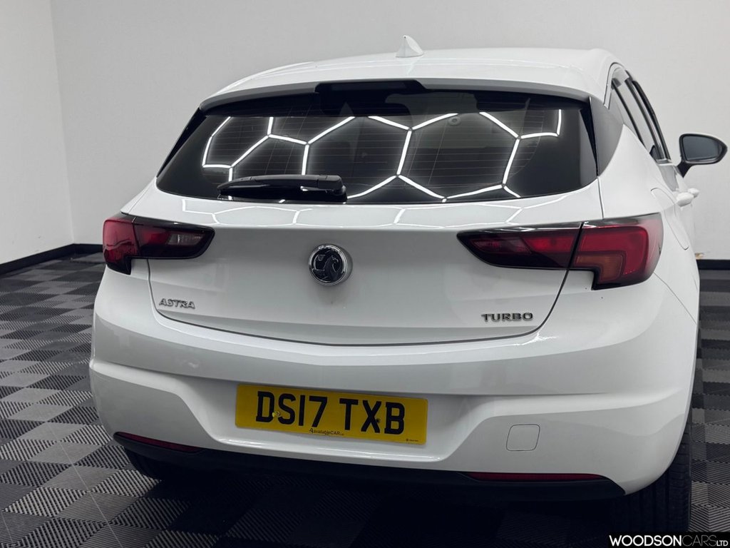 Used Vauxhall Astra 2017 for sale - 76623287: Photo 31