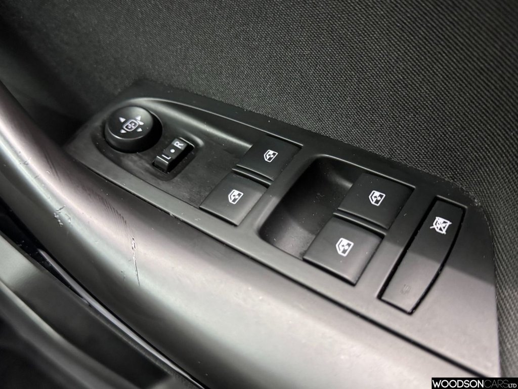 Used Vauxhall Astra 2017 for sale - 76623287: Photo 36