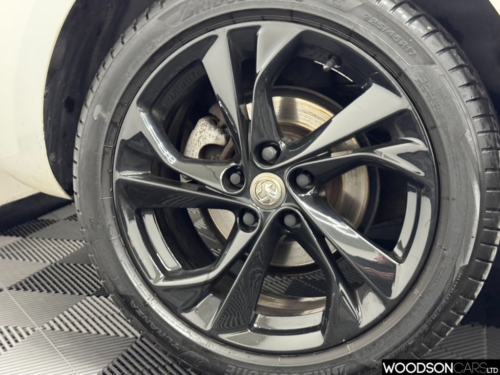 Used Vauxhall Astra 2017 for sale - 76623287: Photo 41