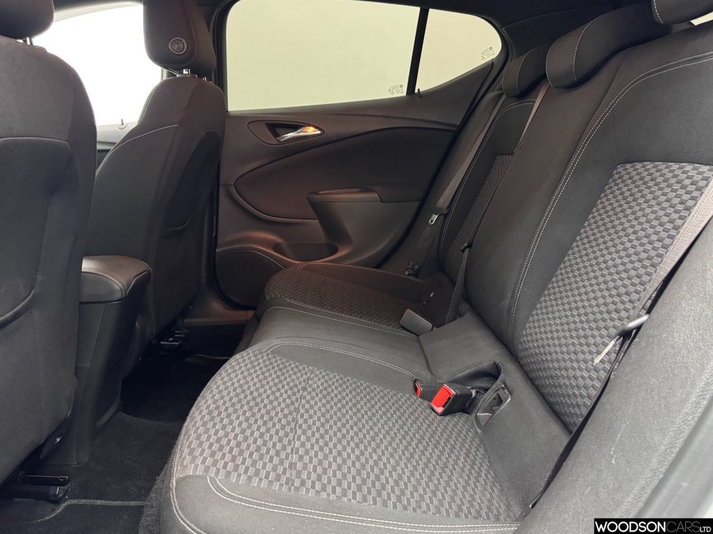 Used Vauxhall Astra 2017 for sale - 76623287: Photo 7