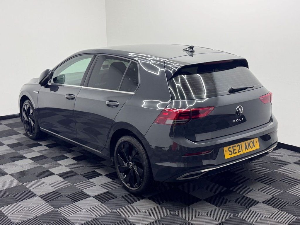 Used Volkswagen Golf 2021 for sale - 76685964: Photo 2