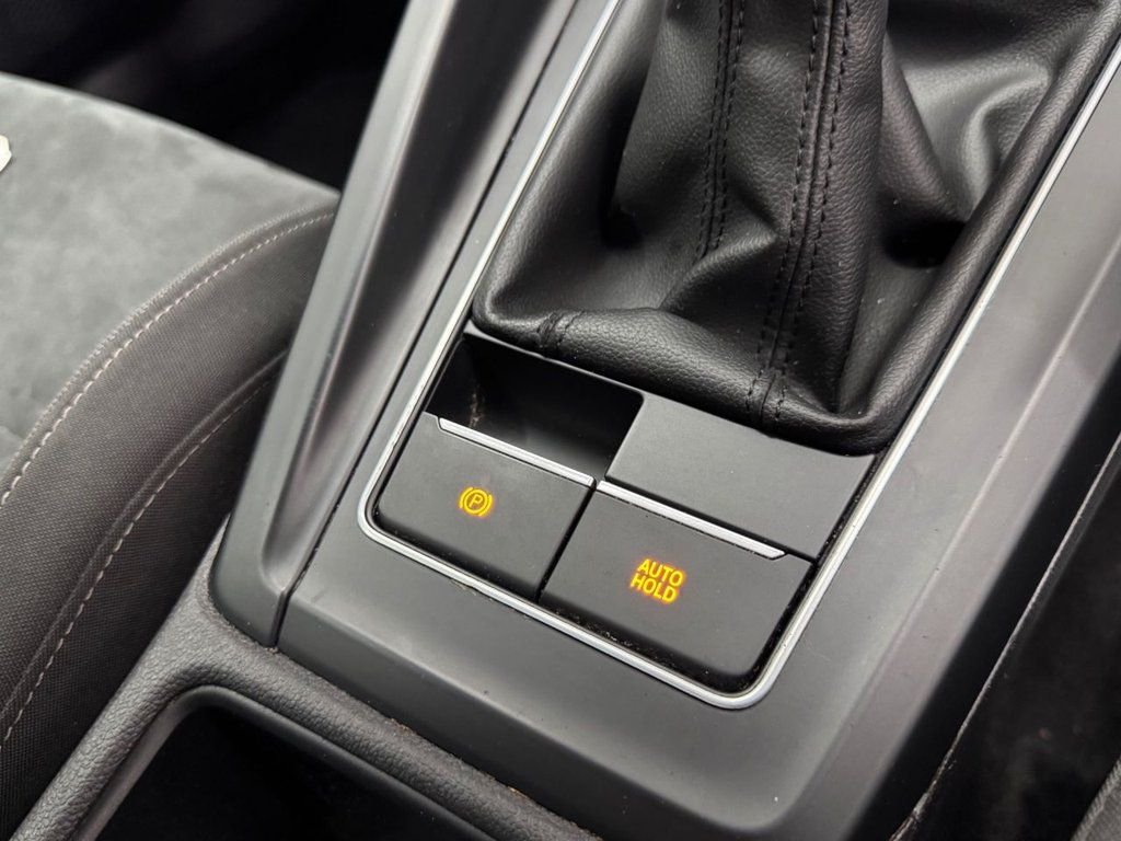 Used Volkswagen Golf 2021 for sale - 76685964: Photo 31