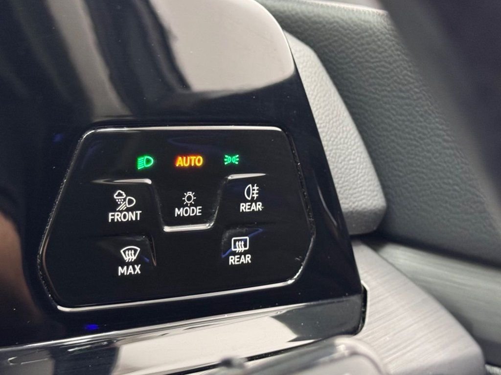 Used Volkswagen Golf 2021 for sale - 76685964: Photo 32