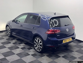 Used Volkswagen Golf 2017 for sale - 76558678: Photo
