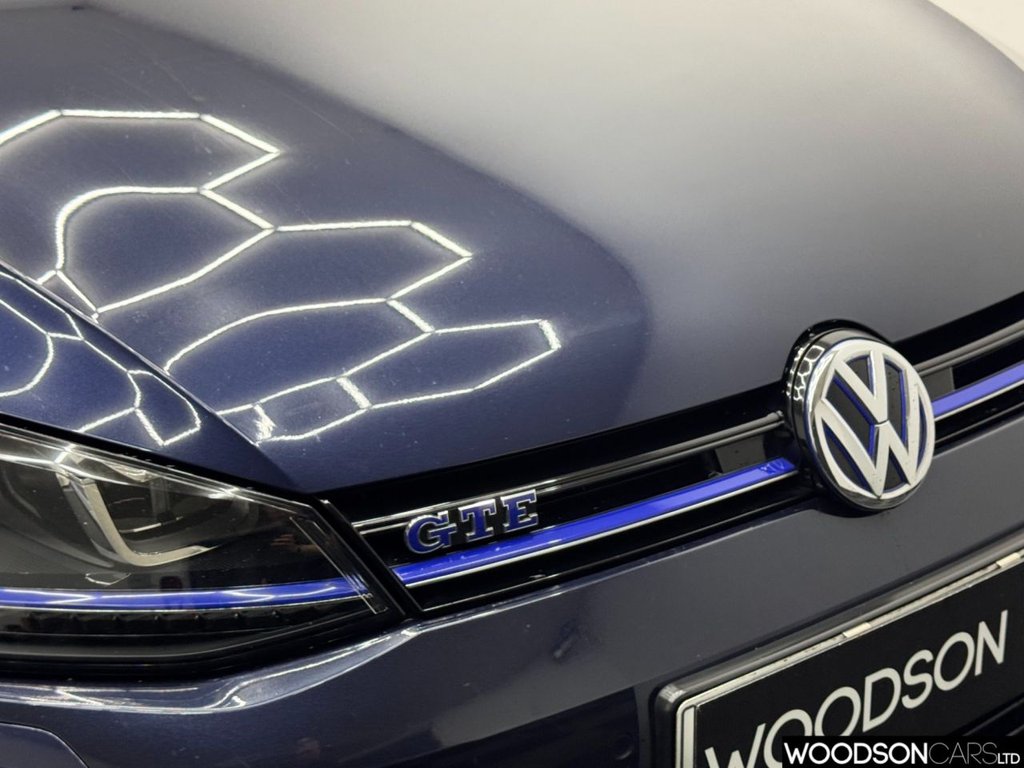 Used Volkswagen Golf 2017 for sale - 76558678: Photo 45