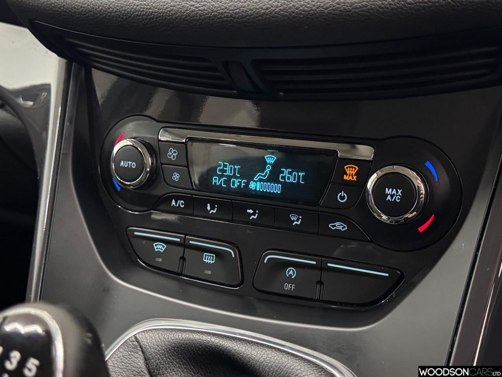 Used Ford Kuga 2014 for sale - 76923543: Photo 14