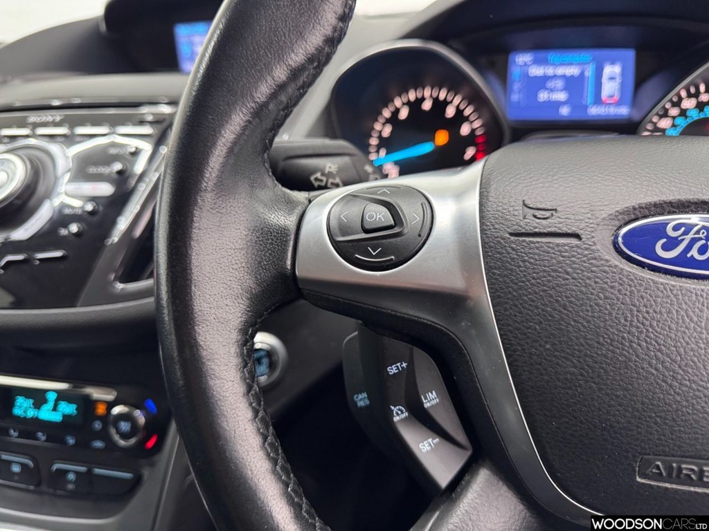 Used Ford Kuga 2014 for sale - 76923543: Photo 19