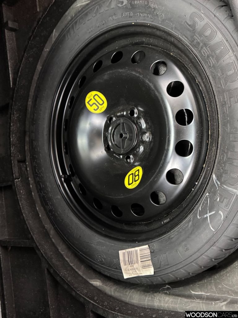 Used Ford Kuga 2014 for sale - 76923543: Photo 30