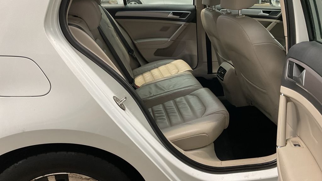 Used Volkswagen Golf 2015 for sale - 77422491: Photo 7