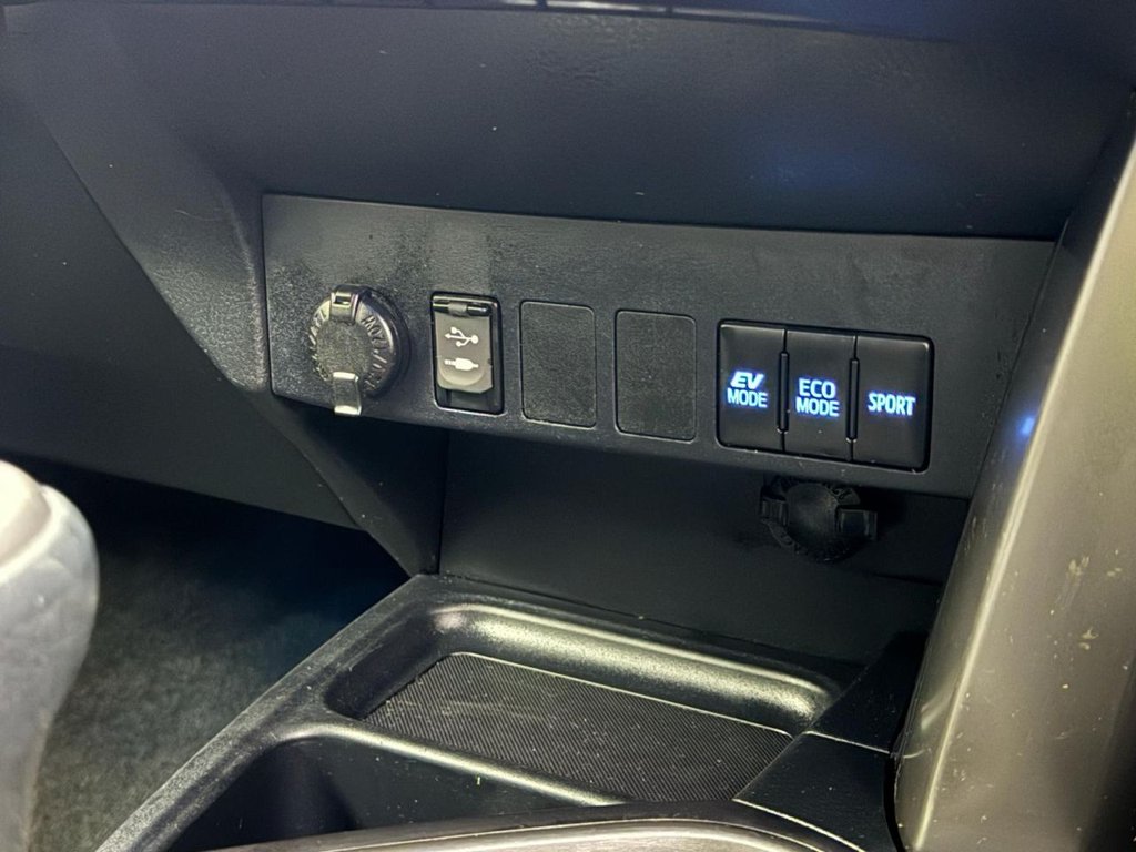 Used Toyota RAV4 2017 for sale - 78096294: Photo 16