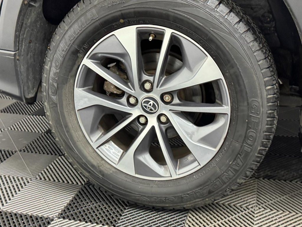 Used Toyota RAV4 2017 for sale - 78096294: Photo 32