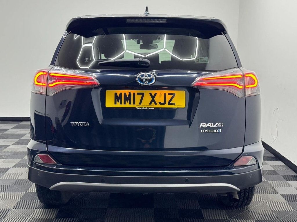 Used Toyota RAV4 2017 for sale - 78096294: Photo 42