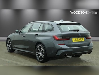 Used BMW 3 Series 2021 for sale - 78597952: Photo