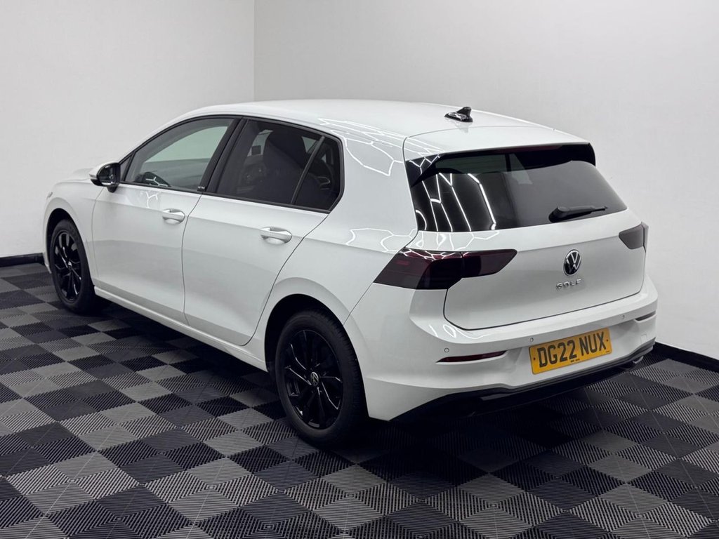Used Volkswagen Golf 2022 for sale - 76642908: Photo 2