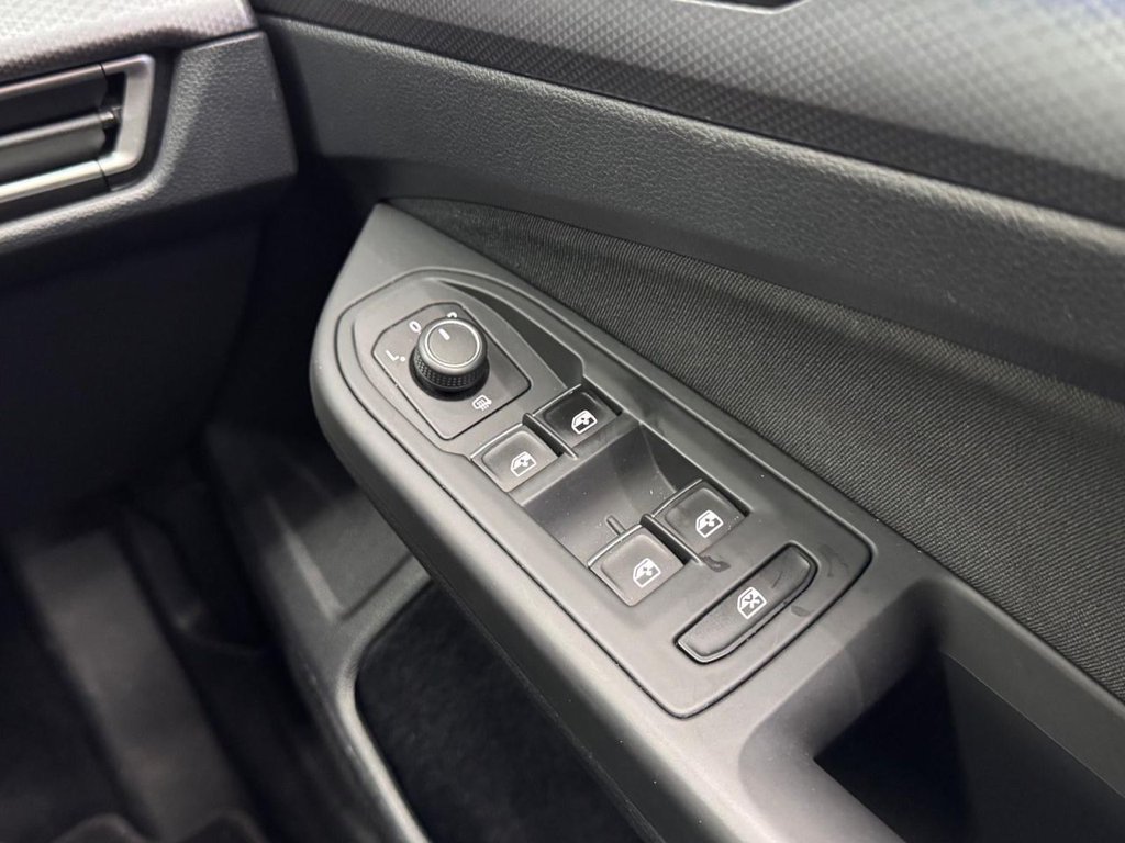 Used Volkswagen Golf 2022 for sale - 76642908: Photo 23
