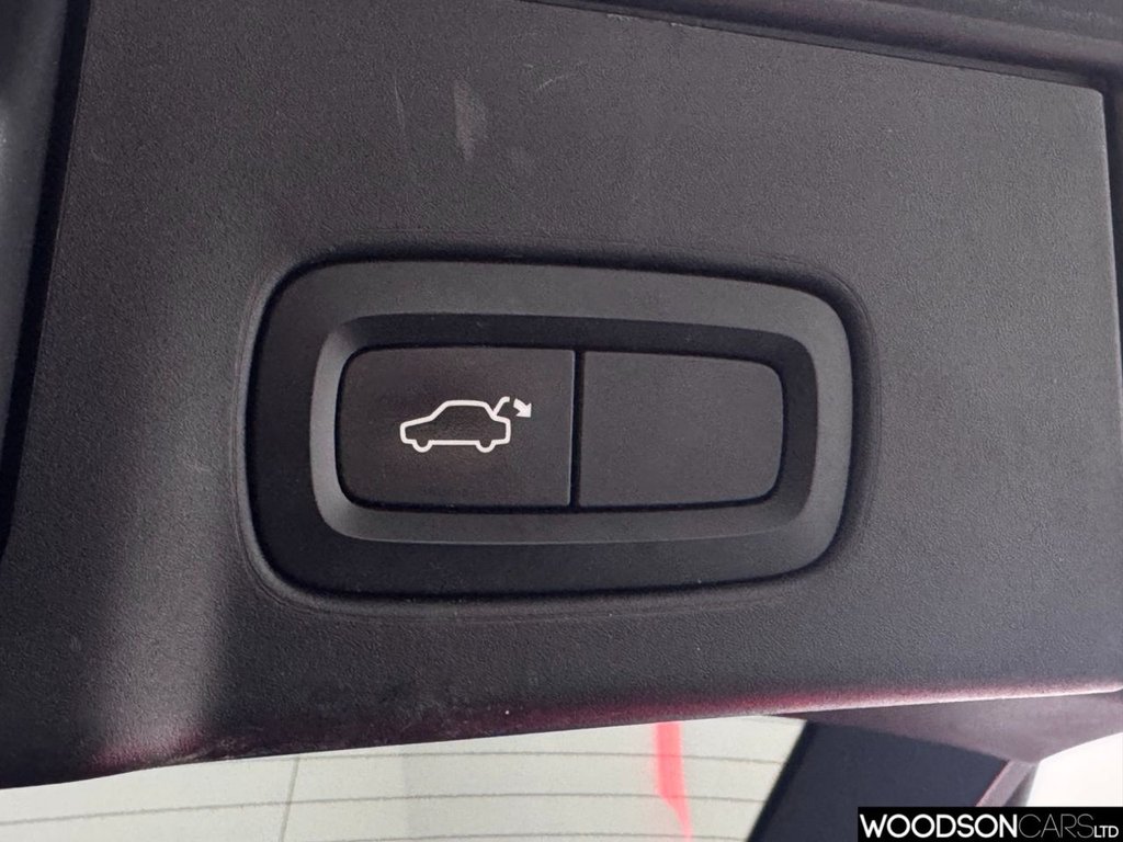 Used Volvo V90 2018 for sale - 76768234: Photo 31