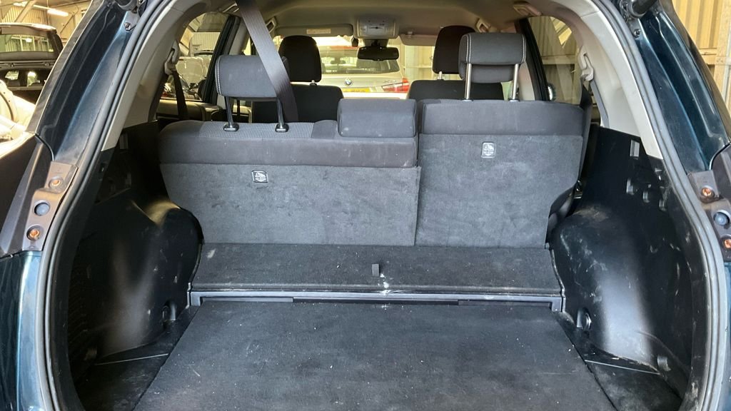 Used Toyota RAV4 2017 for sale - 77748151: Photo 9