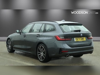 Used BMW 3 Series 2022 for sale - 77594104: Photo