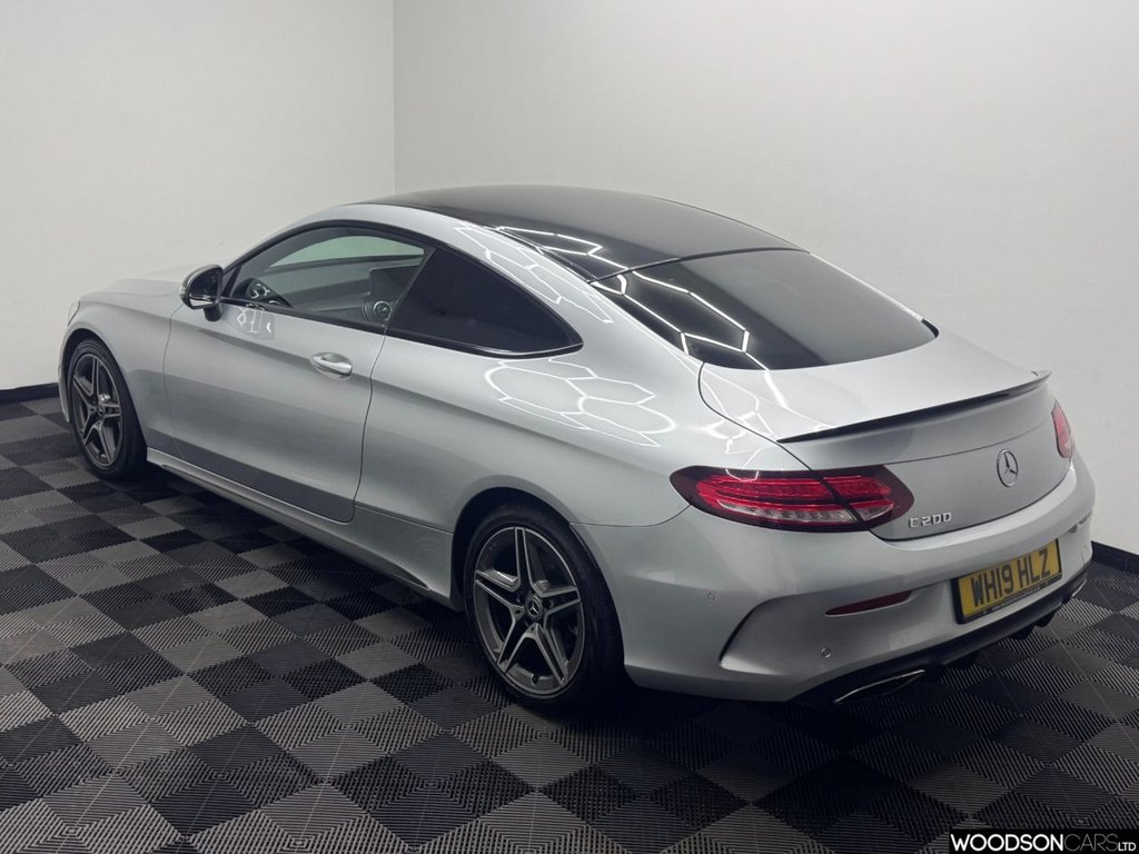 Used Mercedes-Benz C Class 2019 for sale - 77111271: Photo 2