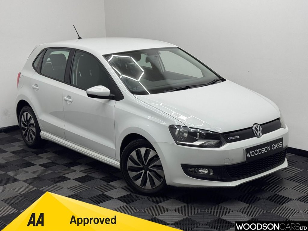 Used Volkswagen Polo 2016 for sale - 76841684: Photo 1