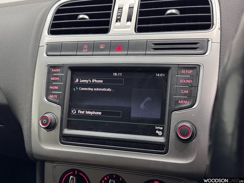 Used Volkswagen Polo 2016 for sale - 76841684: Photo 12