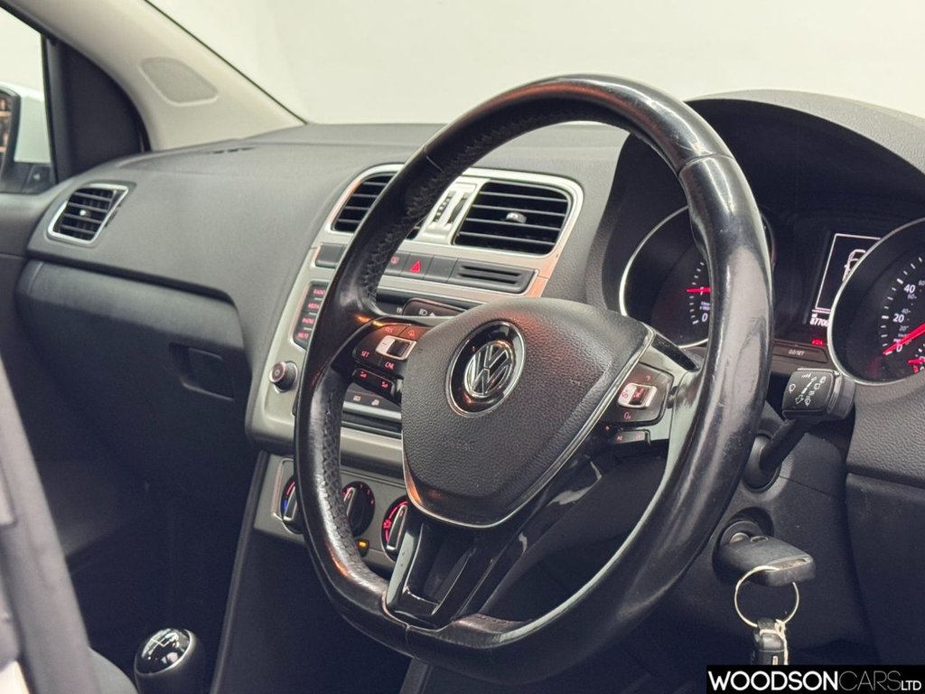 Used Volkswagen Polo 2016 for sale - 76841684: Photo 14