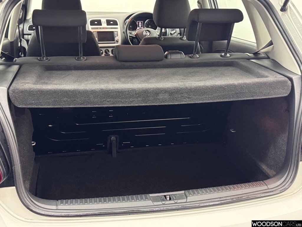 Used Volkswagen Polo 2016 for sale - 76841684: Photo 17