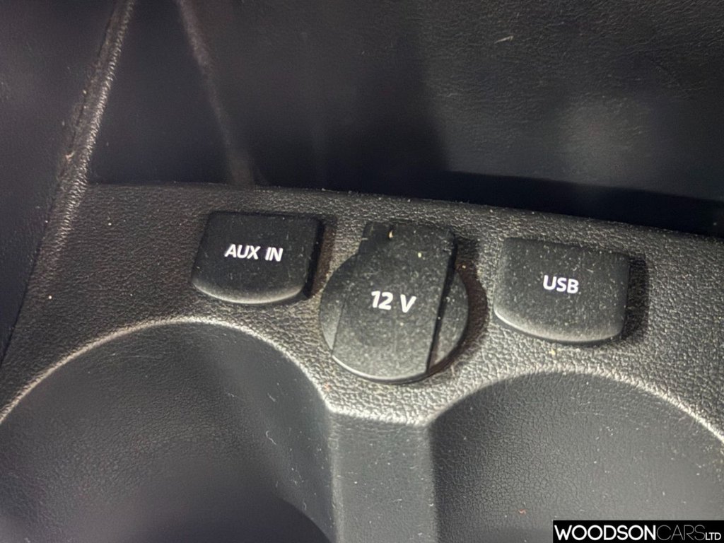 Used Volkswagen Polo 2016 for sale - 76841684: Photo 25