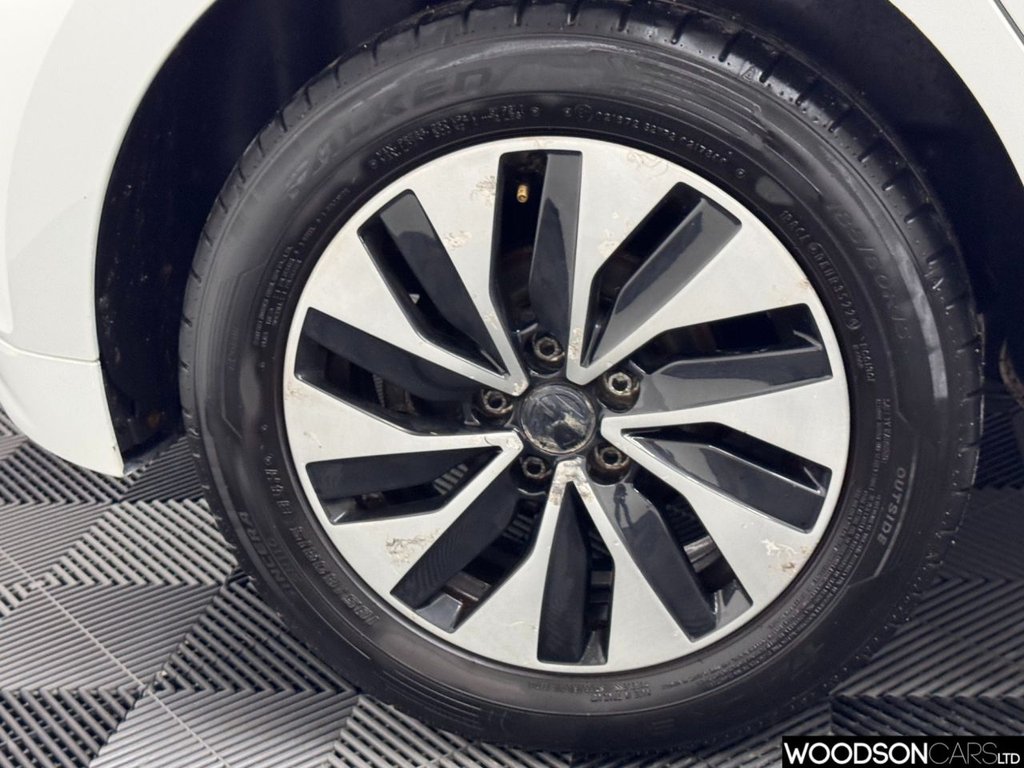 Used Volkswagen Polo 2016 for sale - 76841684: Photo 33