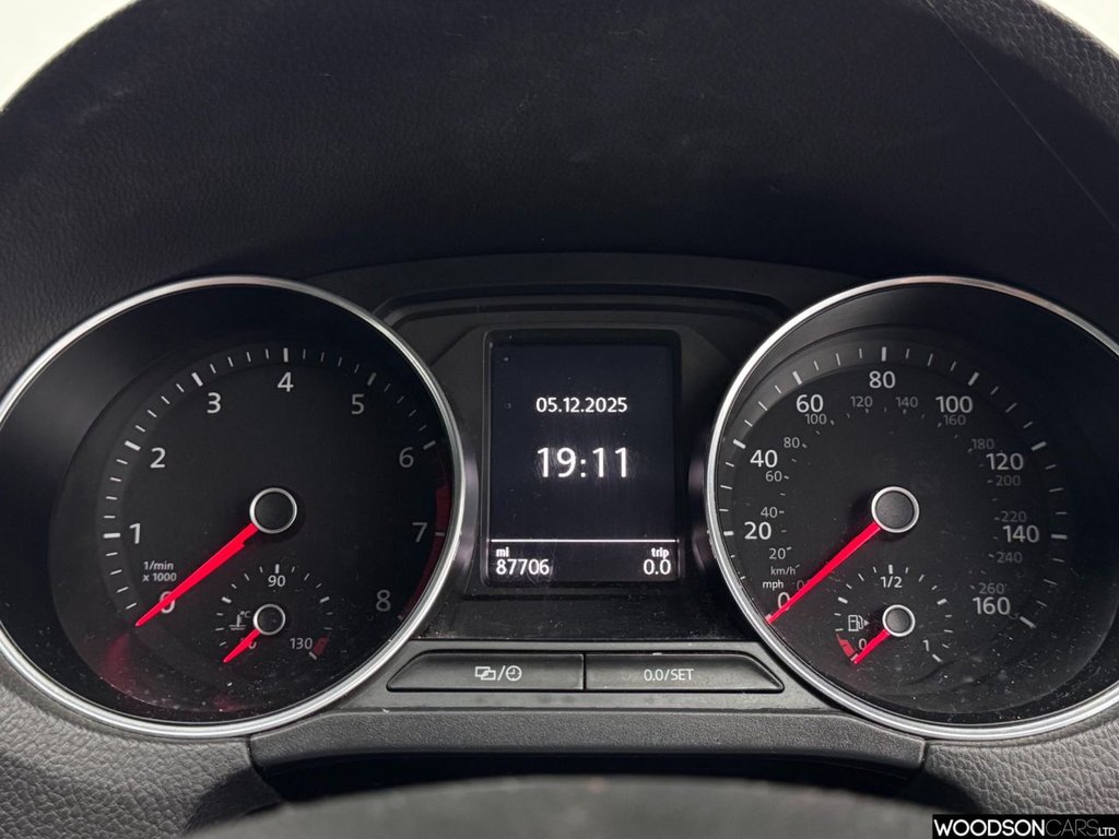 Used Volkswagen Polo 2016 for sale - 76841684: Photo 8